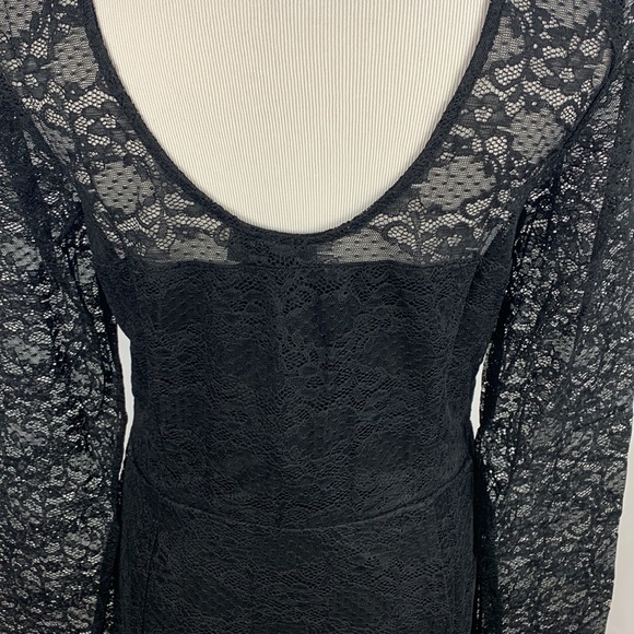 NWT Black Long Sleeve Lined Stretch Lace Sheath Dress - Picture 5 of 10